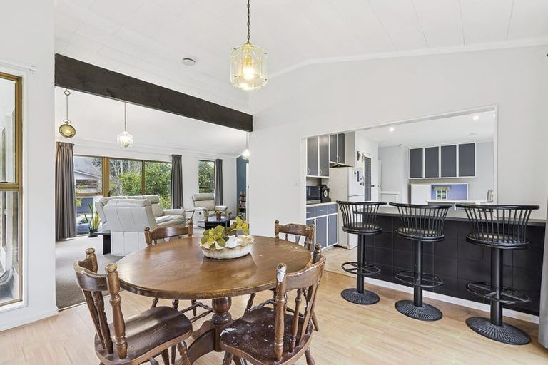 Photo of property in 14 Balliol Drive, Tawa, Wellington, 5028