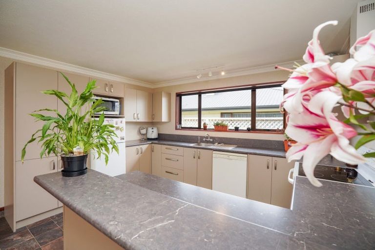 Photo of property in 22 Craig Street, Waikiwi, Invercargill, 9810