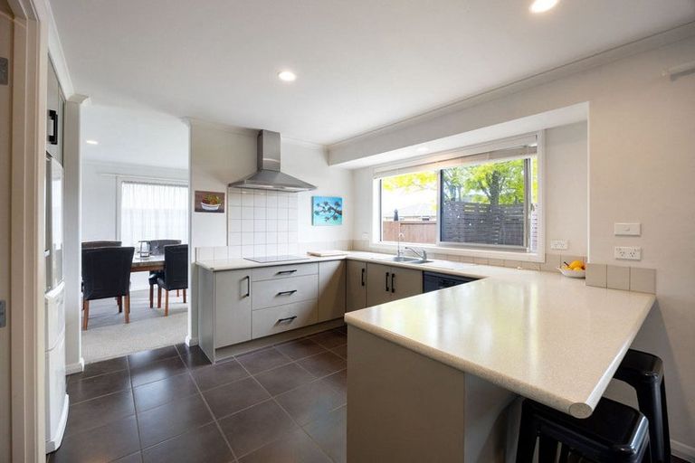 Photo of property in 18 Brancaster Place, Cambridge, 3434