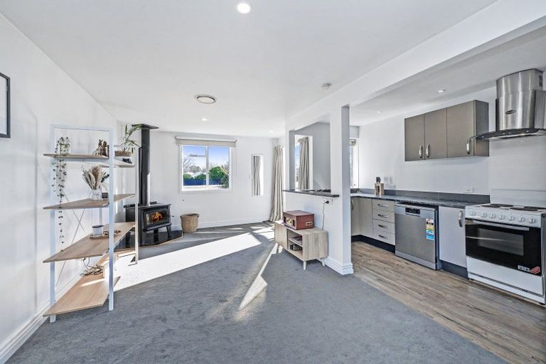 Photo of property in 8 Kimberley Road, Darfield, 7510