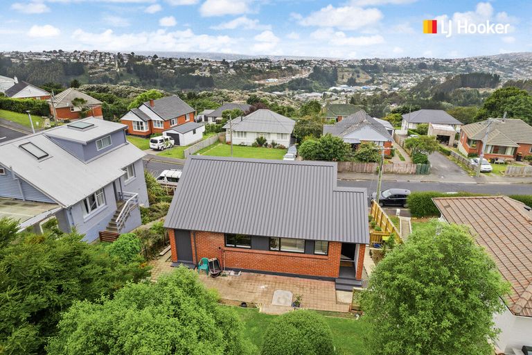 Photo of property in 96 Cockerell Street, Brockville, Dunedin, 9011