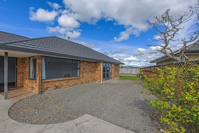 Photo of property in 9 Alpine Grove, Kelvin Grove, Palmerston North, 4414