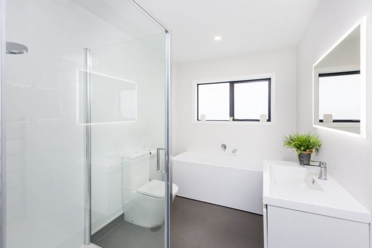 Photo of property in 25 Salisbury Crescent, Wallaceville, Upper Hutt, 5018