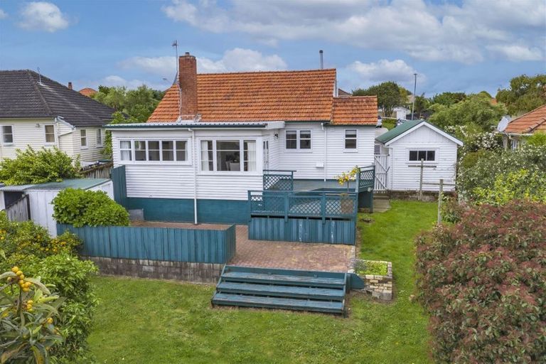 Photo of property in 27 Bledisloe Terrace, Hamilton East, Hamilton, 3216