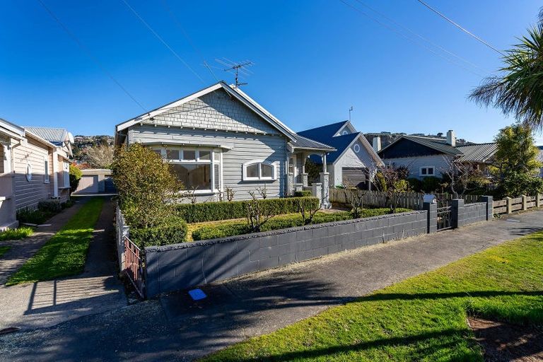 Photo of property in 14 Pretoria Avenue, Saint Clair, Dunedin, 9012