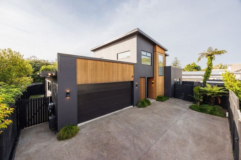 Photo of property in 52a Manawatu Street, Hokowhitu, Palmerston North, 4410