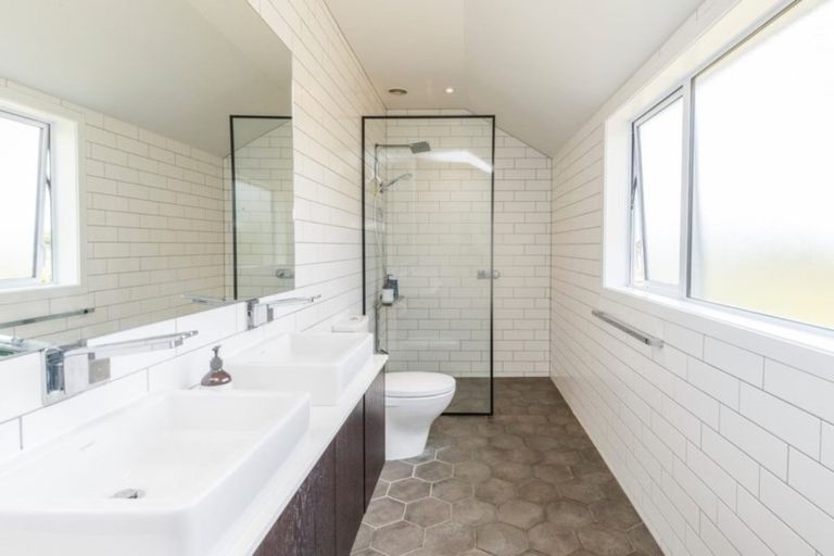 Photo of property in 1079 Lockwood Road, Kairanga, Palmerston North, 4475