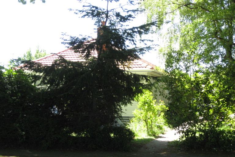 Photo of property in 28 Truman Road, Bryndwr, Christchurch, 8053