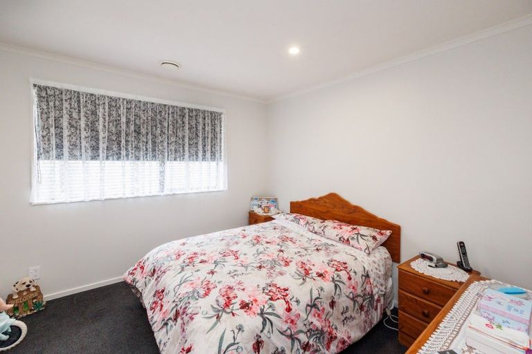 Photo of property in 17 Thomson Street, West End, Palmerston North, 4412
