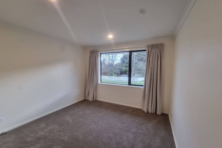 Photo of property in 24 Wautaiti Drive, Riverhead, 0820