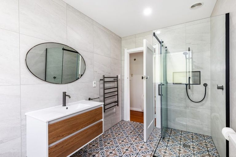 Photo of property in 50 Khandallah Road, Ngaio, Wellington, 6035