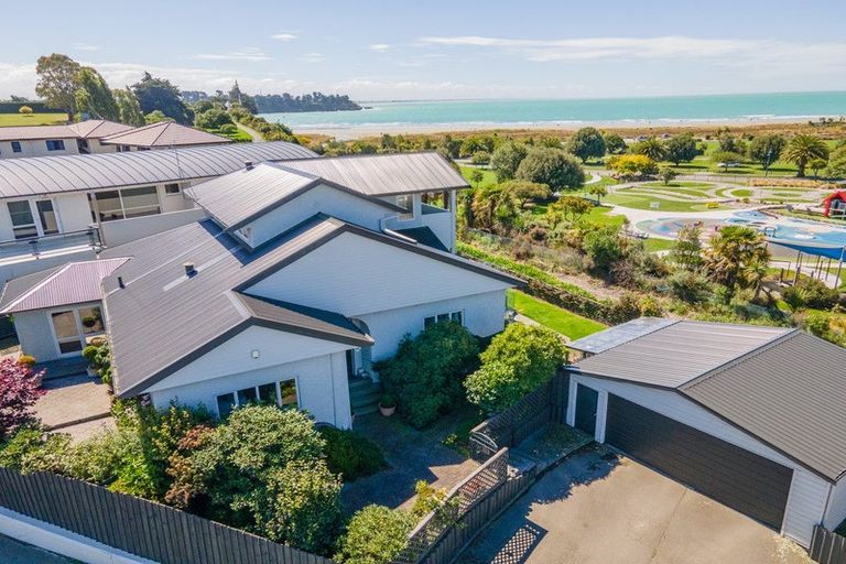 Photo of property in 1 Evans Street, Maori Hill, Timaru, 7910