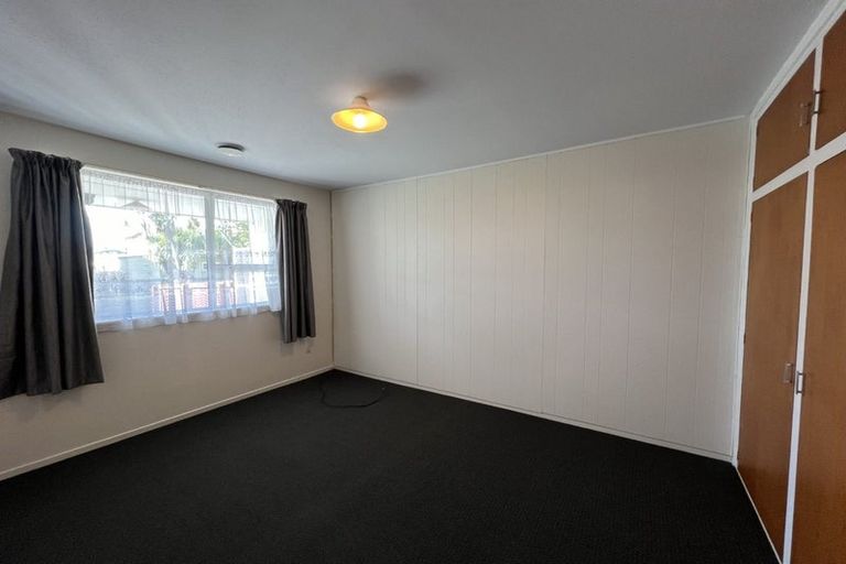 Photo of property in 3/80 Charles Street, Waltham, Christchurch, 8011