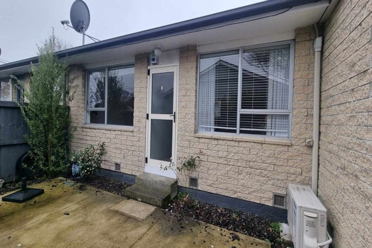 Photo of property in 2/108 Edward Avenue, Edgeware, Christchurch, 8013