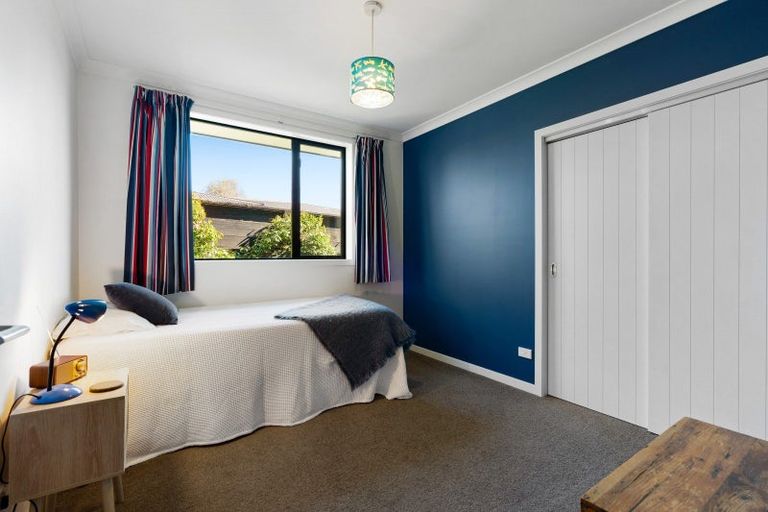 Photo of property in 28 Reynolds Road, Havelock North, 4130