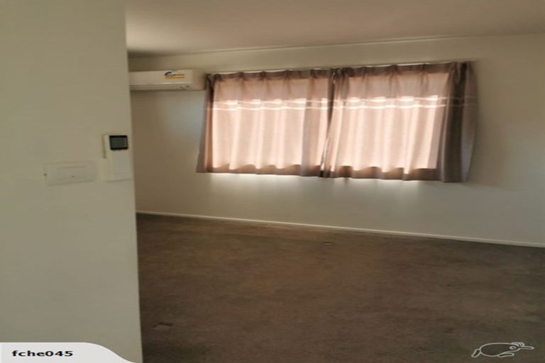 Photo of property in 16 Orchard Terrace, Riverhead, 0820