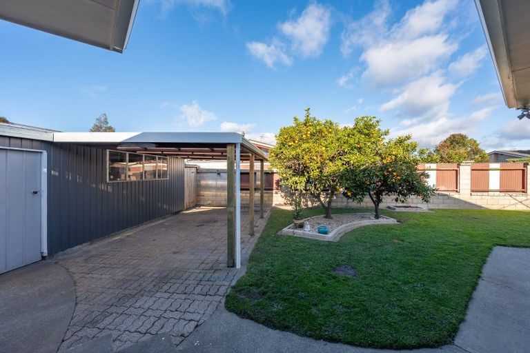 Photo of property in 18 Konini Crescent, Pirimai, Napier, 4112