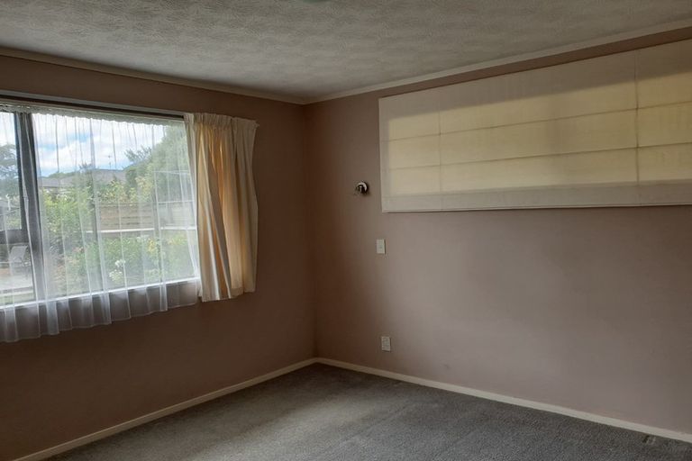 Photo of property in 21 Spyglass Lane, Whitby, Porirua, 5024