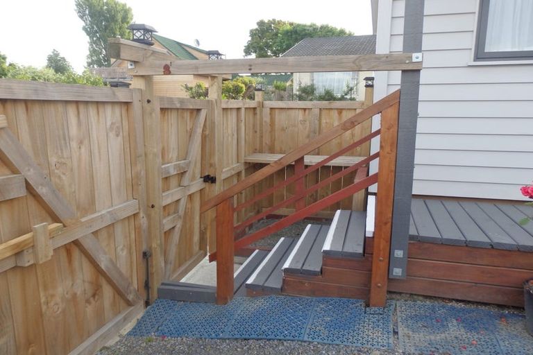 Photo of property in 45b Kirk Street, Otaki, 5512