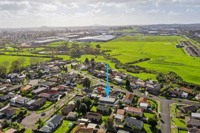 Photo of property in 16a Belinda Avenue, Flat Bush, Auckland, 2023