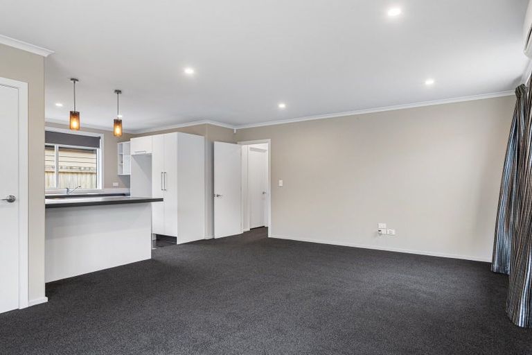 Photo of property in 14 Meyer Crescent, Halswell, Christchurch, 8025