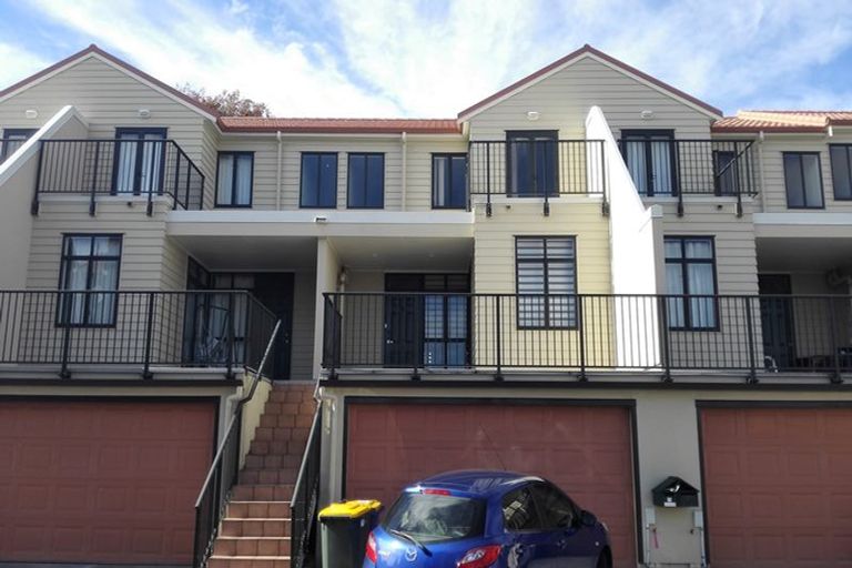 Photo of property in Tuscany Towers, 26/1 Ambrico Place, New Lynn, Auckland, 0600