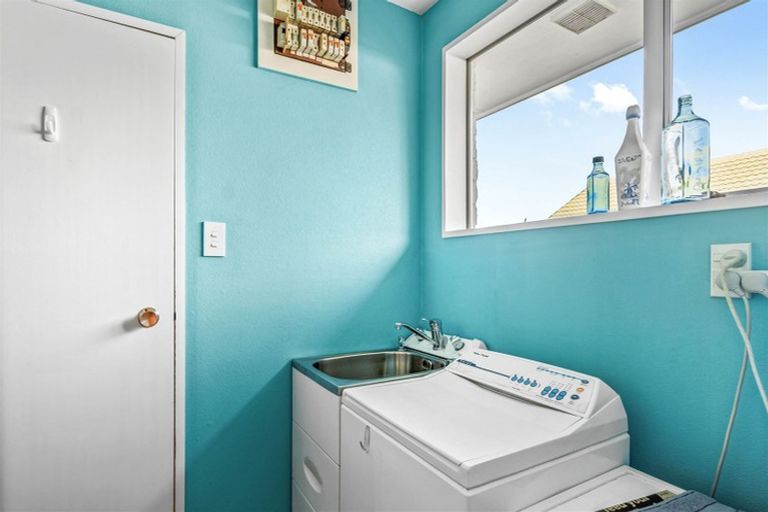 Photo of property in 17 Kinross Street, Hei Hei, Christchurch, 8042