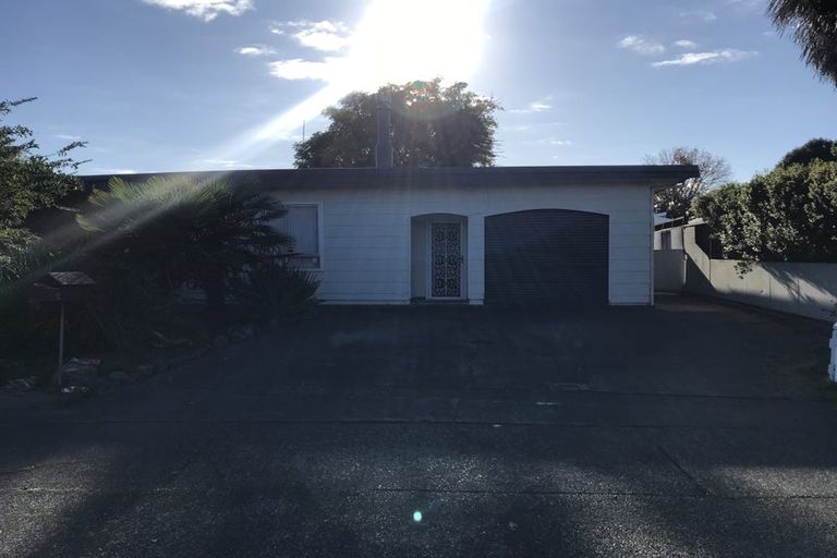 Photo of property in 24 Fife Crescent, Tamatea, Napier, 4112