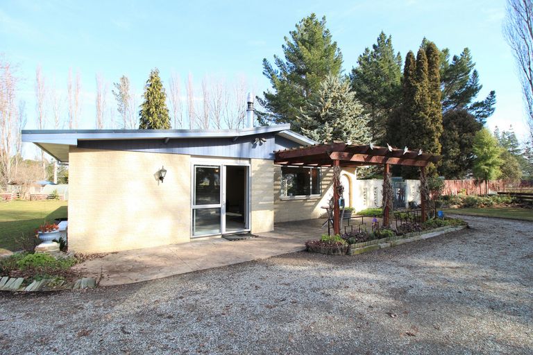 Photo of property in 413 Clyde-alexandra Road, Alexandra, 9391