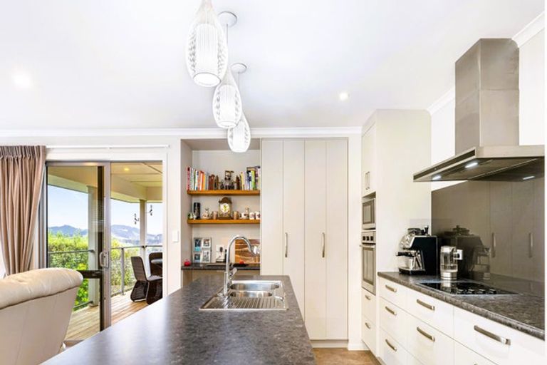 Photo of property in 12 Provisional Drive, Te Kamo, Whangarei, 0112