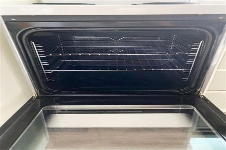 Photo of property in 50 Pah Road, Papatoetoe, Auckland, 2025