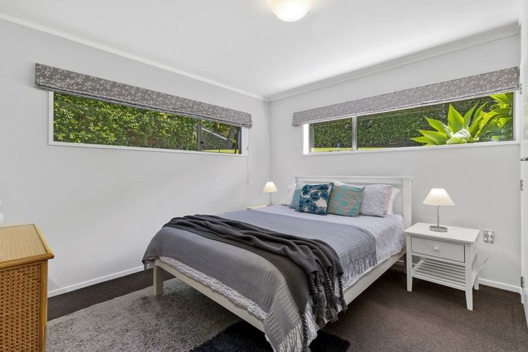 Photo of property in 1/15 Deep Creek Road, Waiake, Auckland, 0630