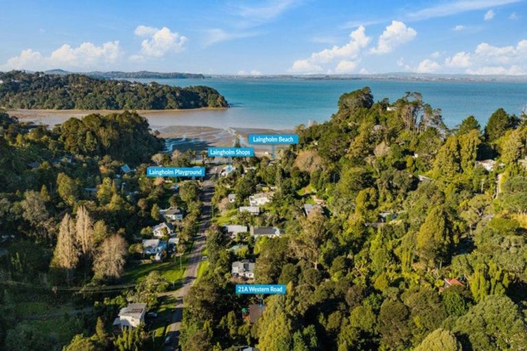 Photo of property in 21a Western Road, Laingholm, Auckland, 0604