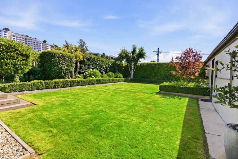 Photo of property in 17 Wycolla Avenue, Saint Clair, Dunedin, 9012