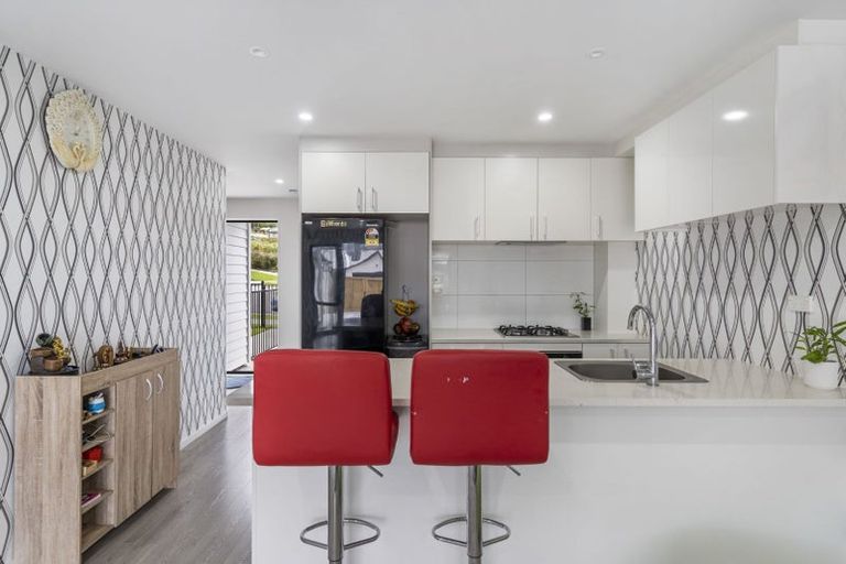 Photo of property in 54 Lime Hill Rise, Flat Bush, Auckland, 2019