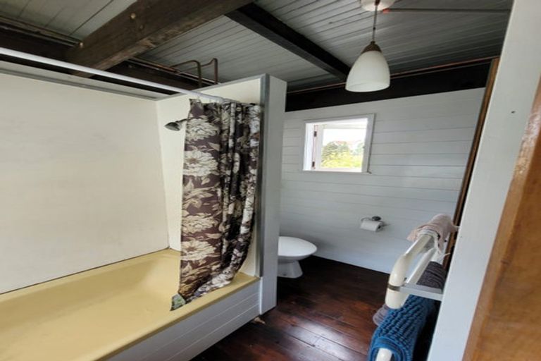 Photo of property in 57 Nairn Street, Mount Cook, Wellington, 6011