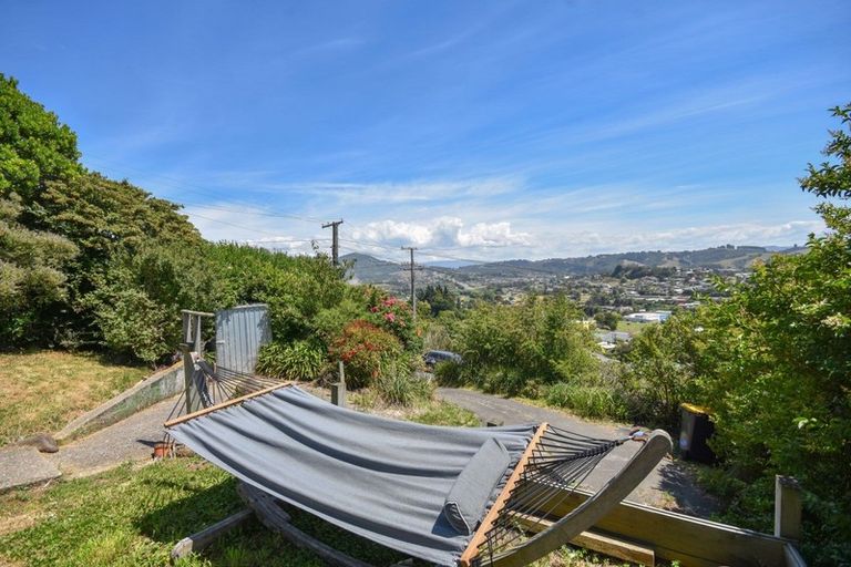 Photo of property in 5 Church Hill Road, Green Island, Dunedin, 9018