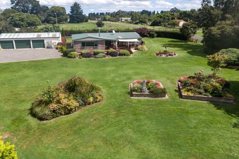 Photo of property in 44 Phillips Street, Tikokino, Waipawa, 4273