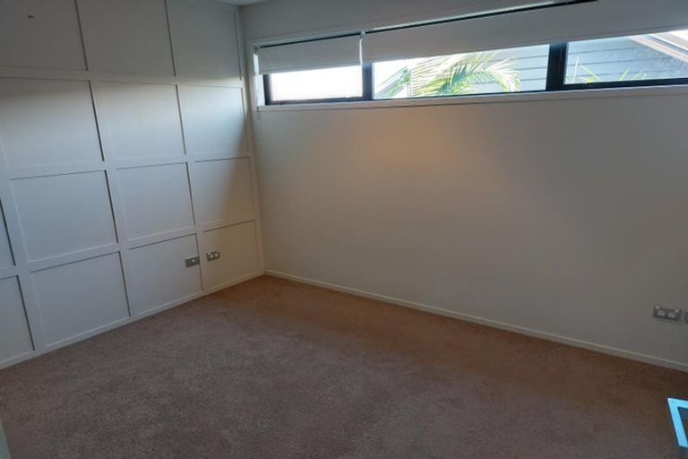 Photo of property in 1 Stockyard Crescent, Pukekohe, 2120