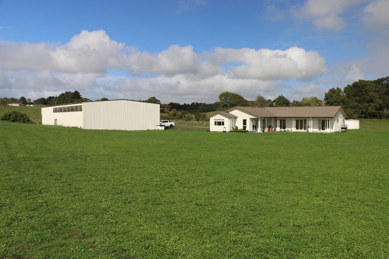 Photo of property in 3 Sands Road, Waiuku, 2681