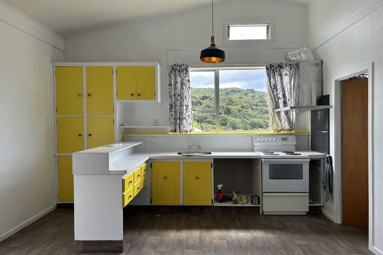 Photo of property in 151a Waikawa Road, Picton, 7220