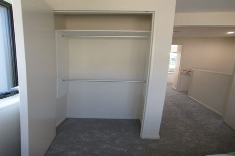 Photo of property in 10/2 Nikau Street, New Lynn, Auckland, 0600