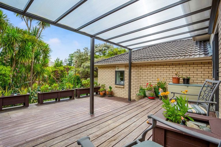 Photo of property in 11a Westglen Place, Ranui, Auckland, 0612