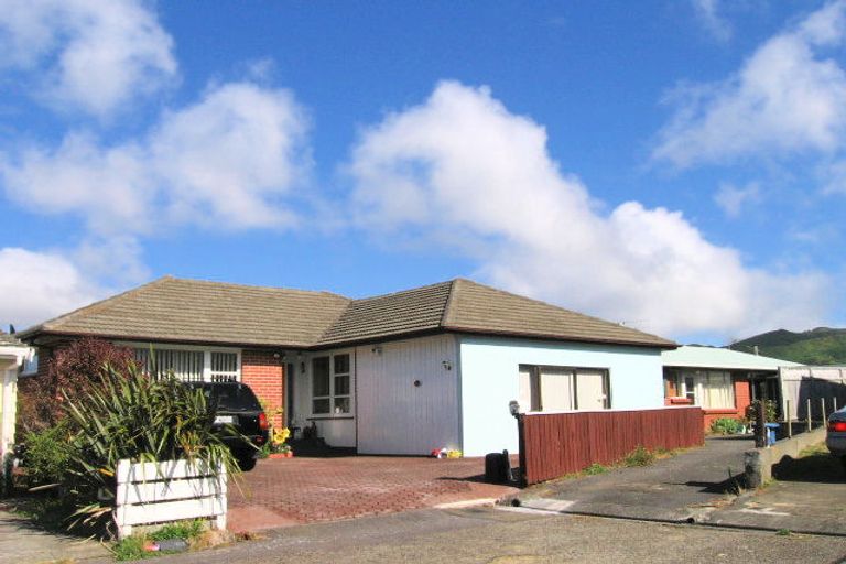 Photo of property in 19 Caribou Place, Kingston, Wellington, 6021