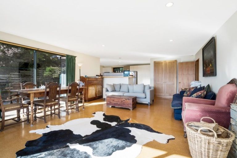 Photo of property in 7 Botting Place, Wanaka, 9305