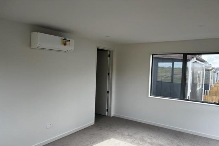 Photo of property in 43 Clara Road, Silverdale, 0932