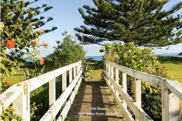 Photo of property in 8 Whitecaps Place, Hihi, Mangonui, 0494