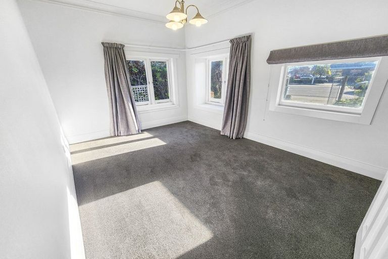 Photo of property in 98 Kennedy Road, Napier South, Napier, 4110