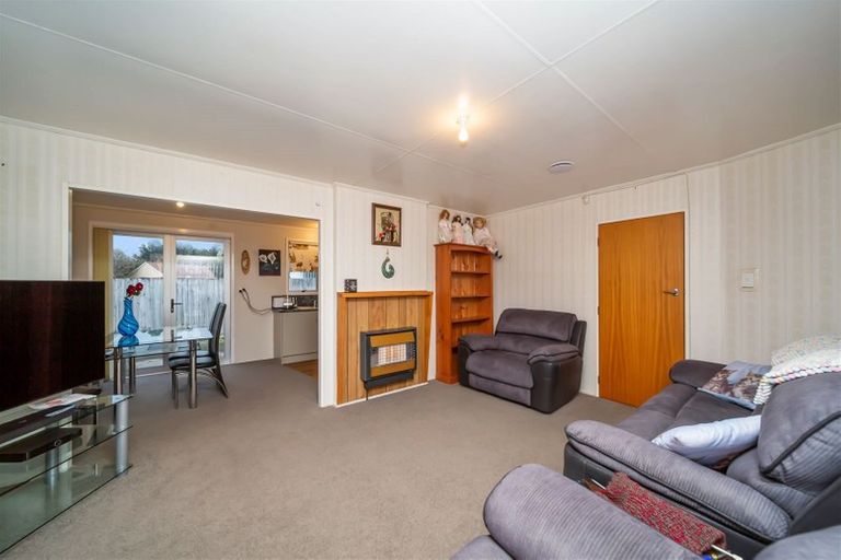 Photo of property in 3 Totara Crescent, Hawera, 4610