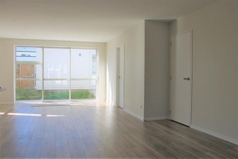 Photo of property in 7 Hollowout Street, Takanini, 2112